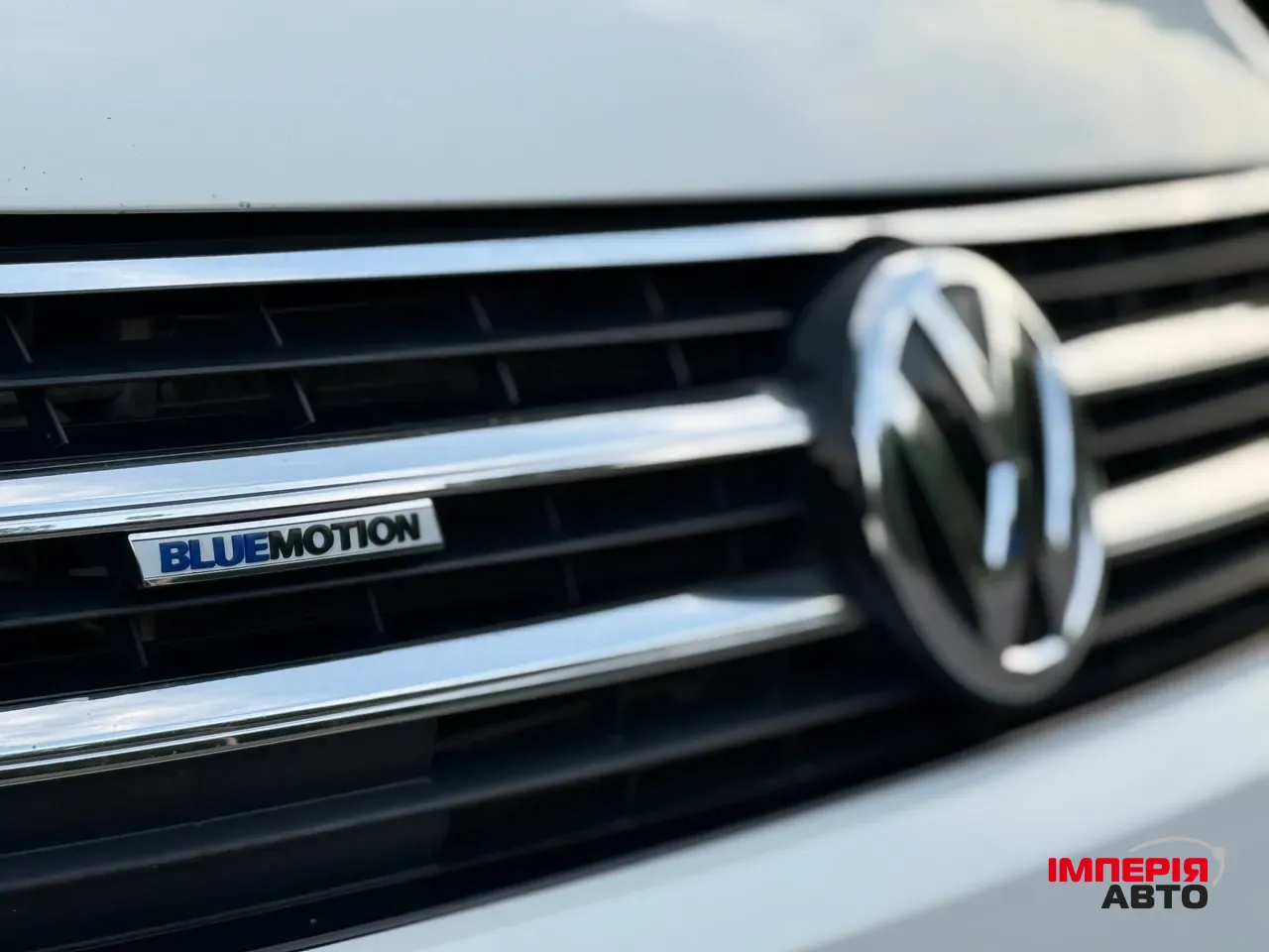 Volkswagen Multivan - фото 5