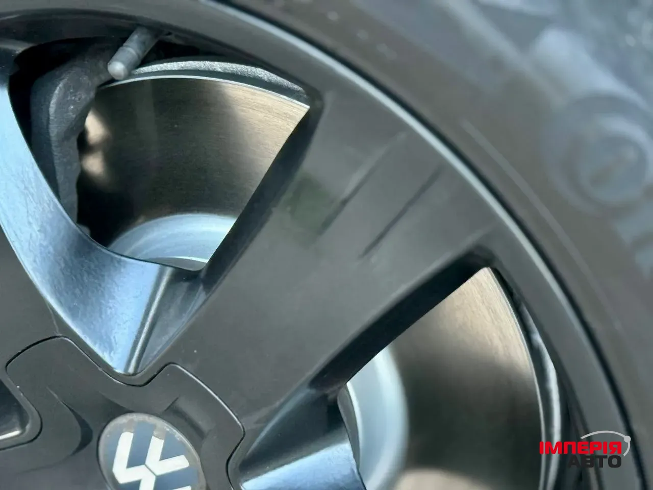 Volkswagen Multivan - фото 34