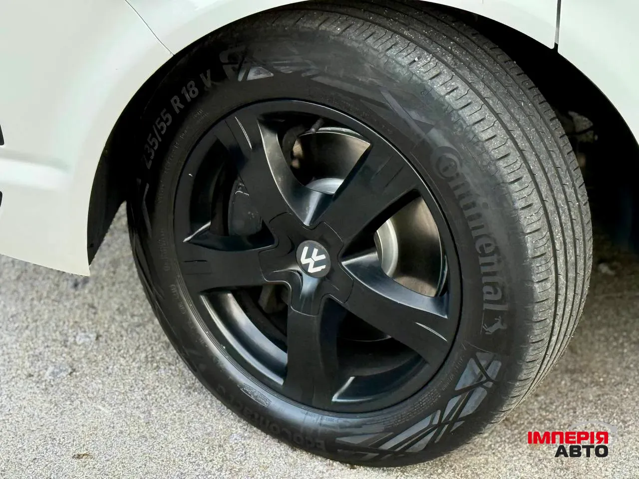 Volkswagen Multivan - фото 33