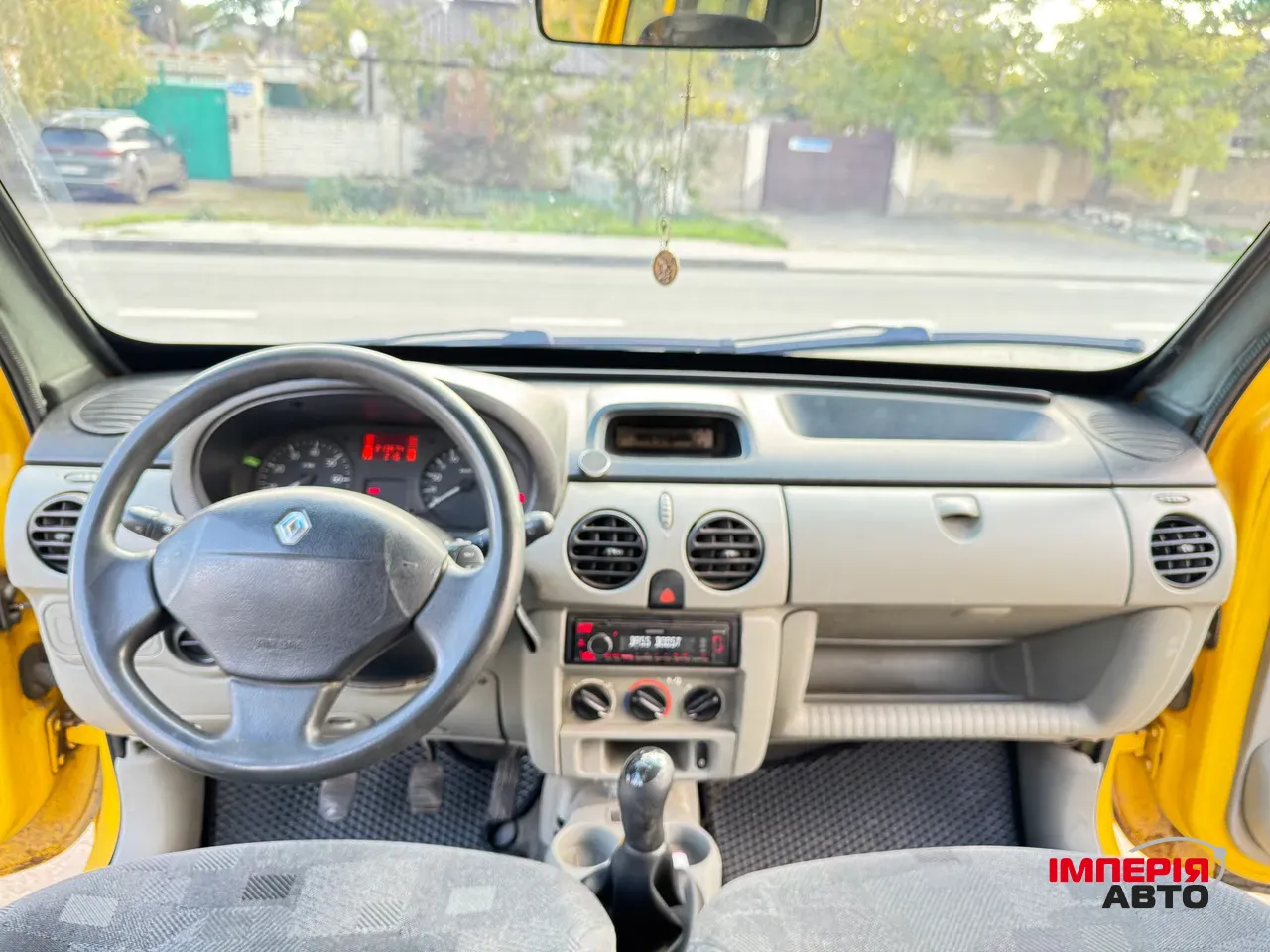 Renault Kangoo - фото 11