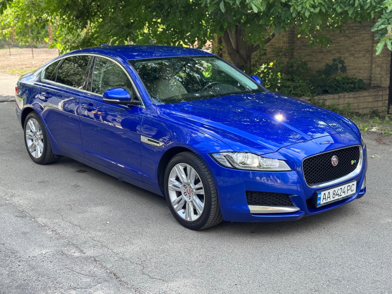 Jaguar XF - фото 24
