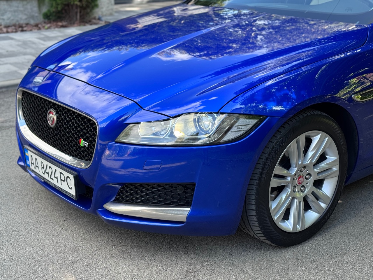 Jaguar XF - фото 21