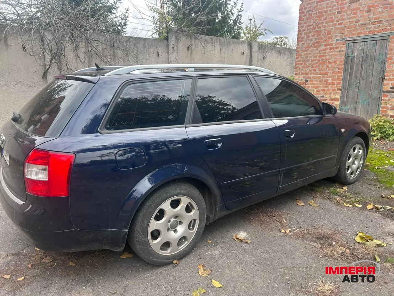 Audi A4 - фото 5