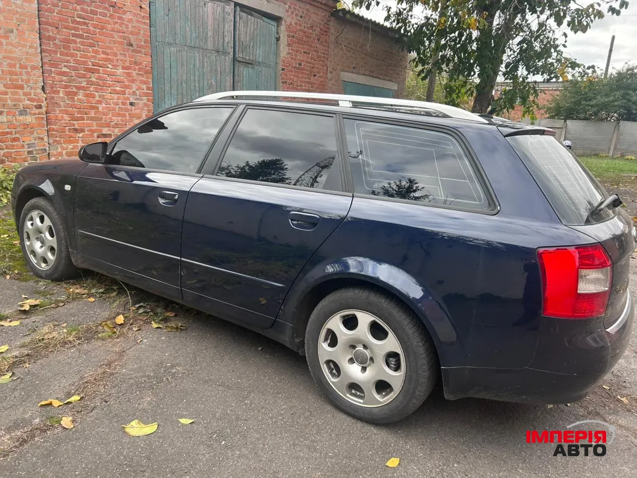 Audi A4 - фото 4