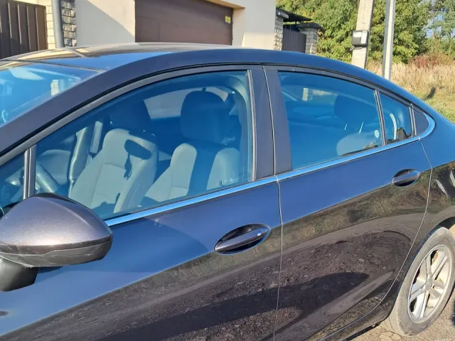 Chevrolet Cruze - фото 2