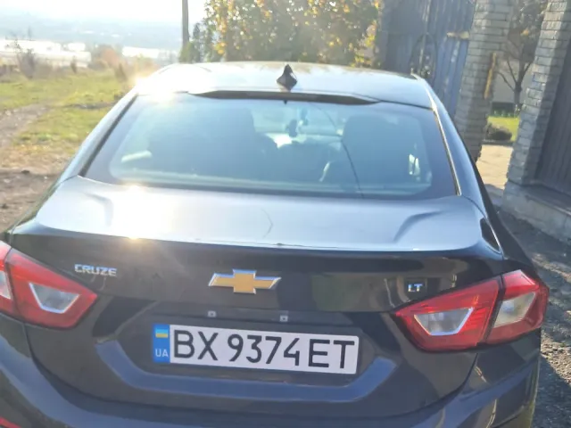 Chevrolet Cruze - фото 4