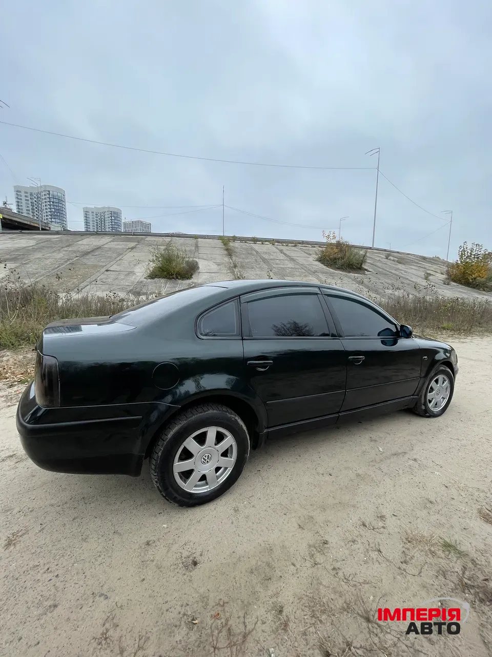 Volkswagen Passat - фото 7