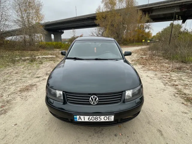 Volkswagen Passat - фото 3