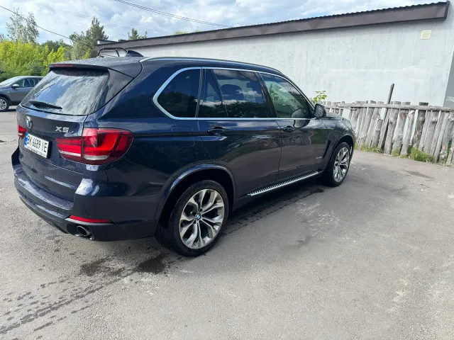 BMW X5 - фото 3