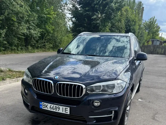 BMW X5 - фото 2