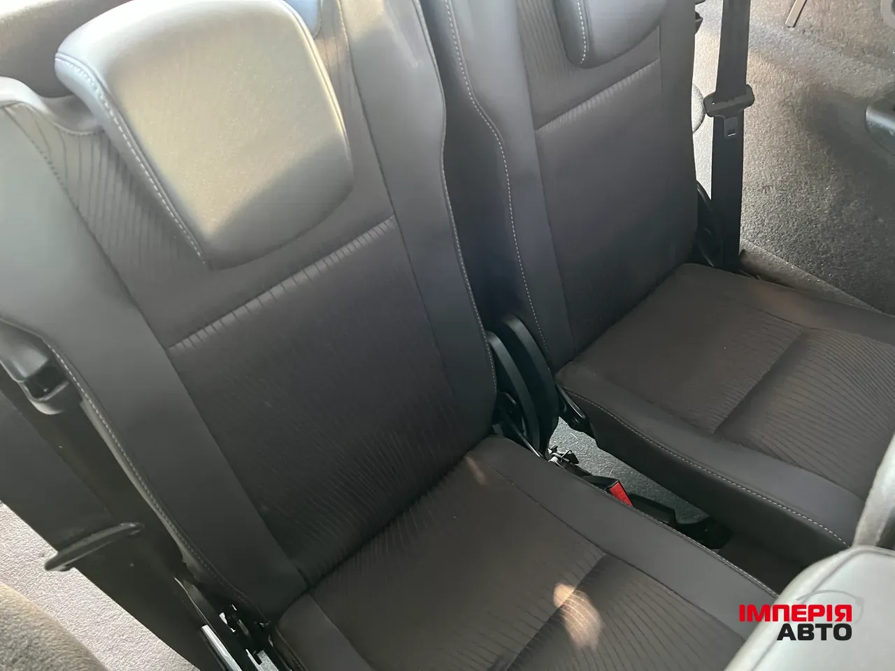 Renault Scenic - фото 28