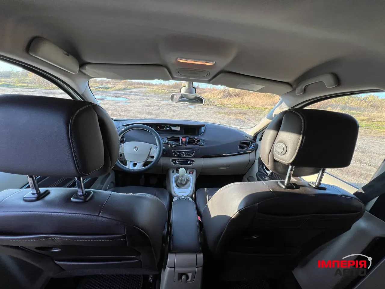 Renault Scenic - фото 19