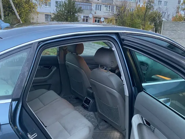 Audi A6 - фото 4