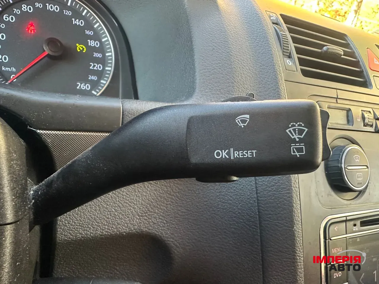 Volkswagen Touran - фото 13