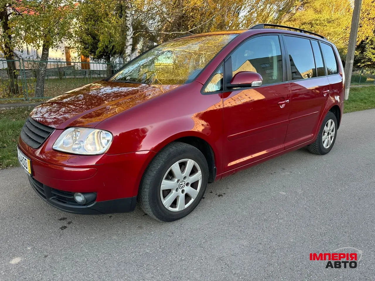 Volkswagen Touran - фото 7