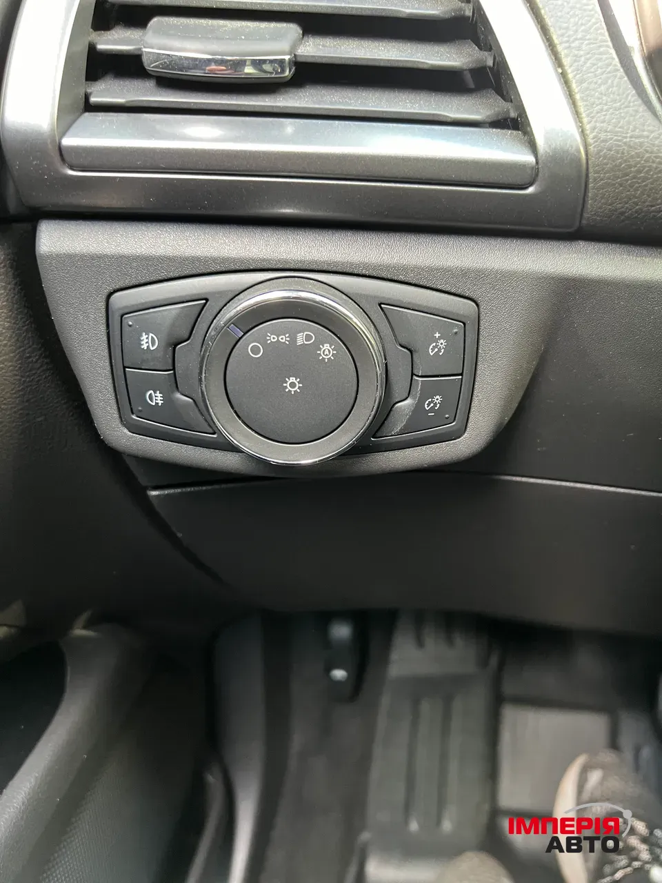 Ford Mondeo - фото 20