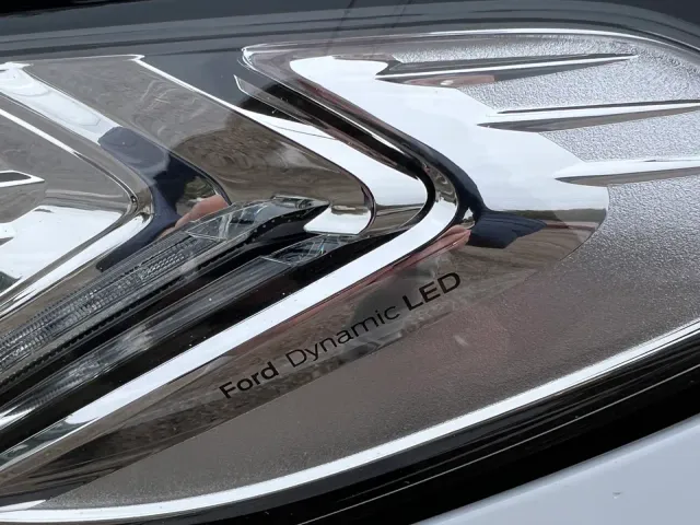 Ford Mondeo - фото 5