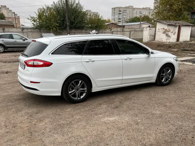 Ford Mondeo - фото 3