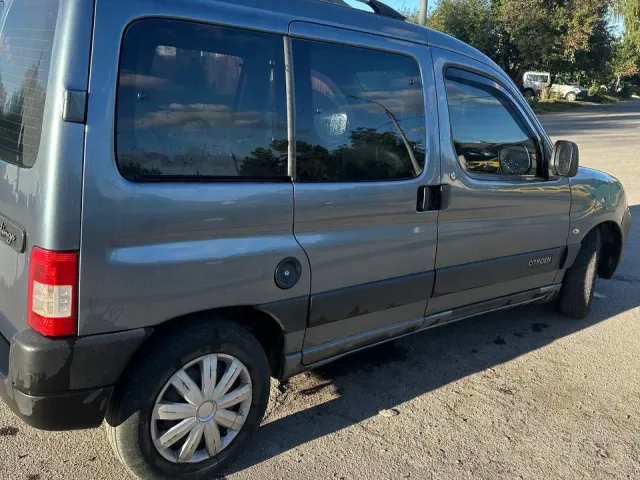 Citroen Berlingo - фото 5