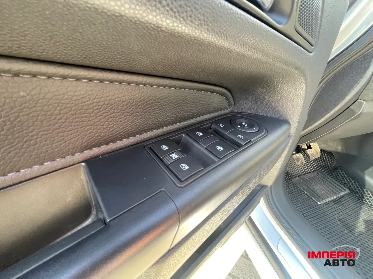 Opel Zafira - фото 14