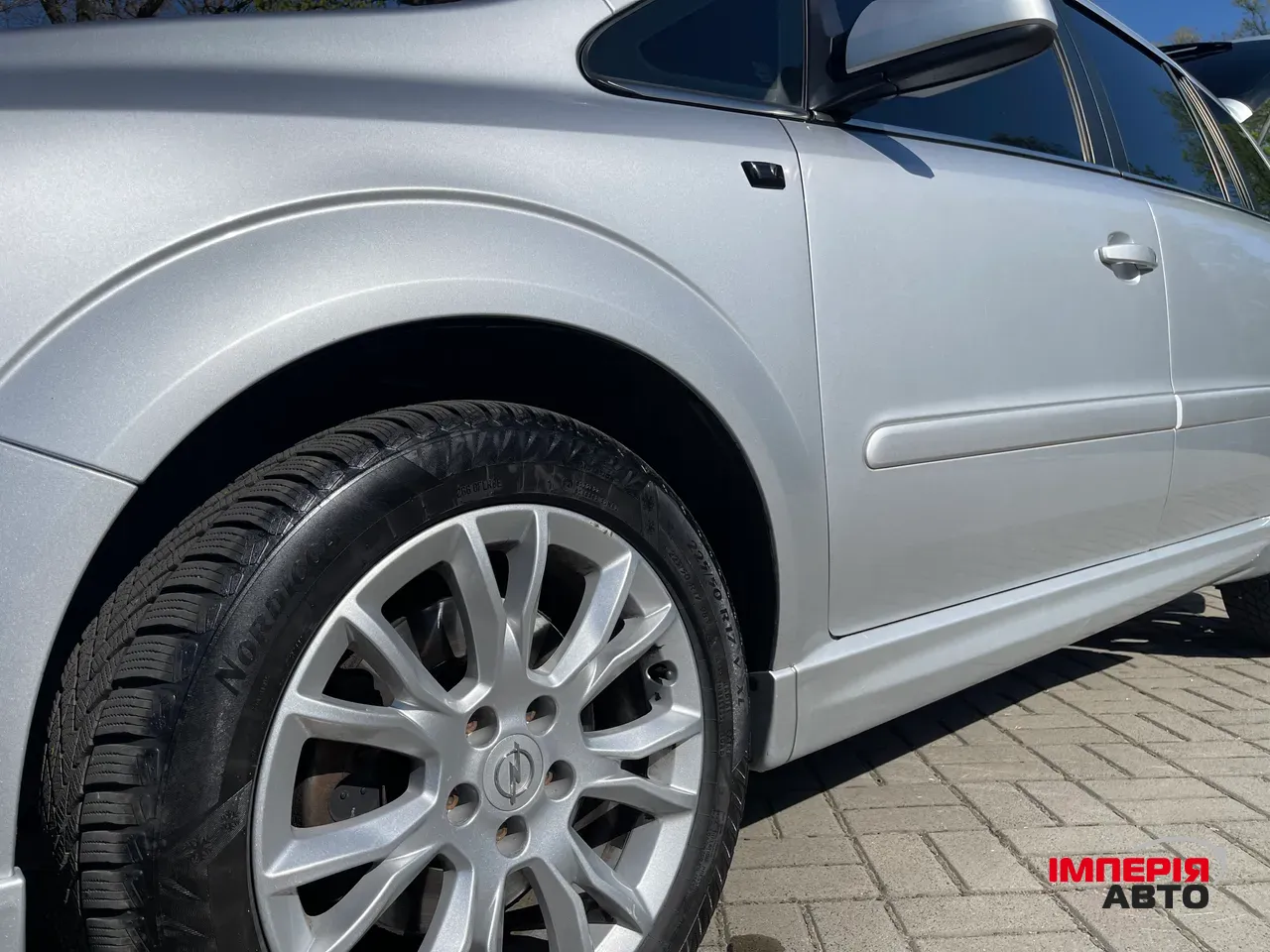 Opel Zafira - фото 9