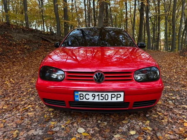 Volkswagen Golf - фото 2