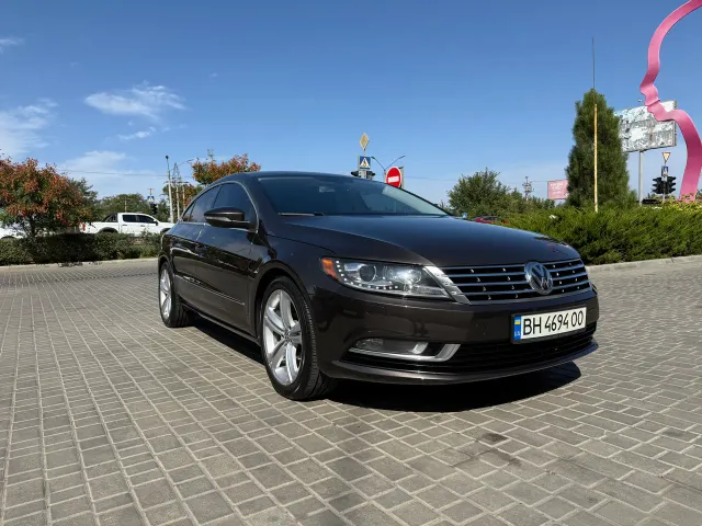Volkswagen Passat CC - фото 1