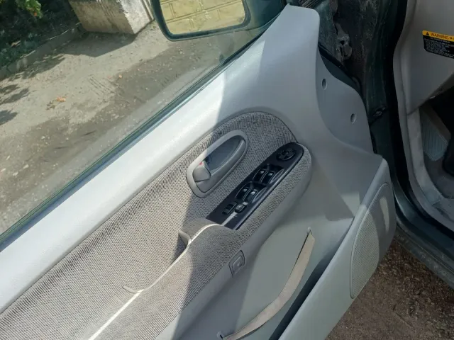 Hyundai Trajet - фото 5