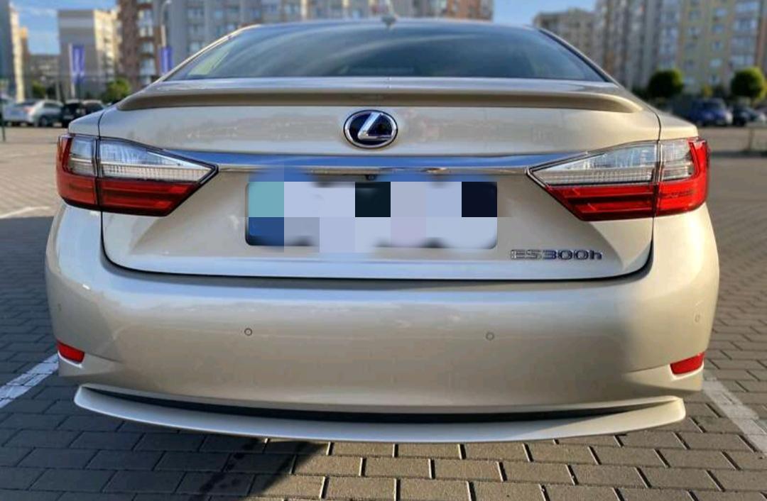 Lexus ES - фото 24