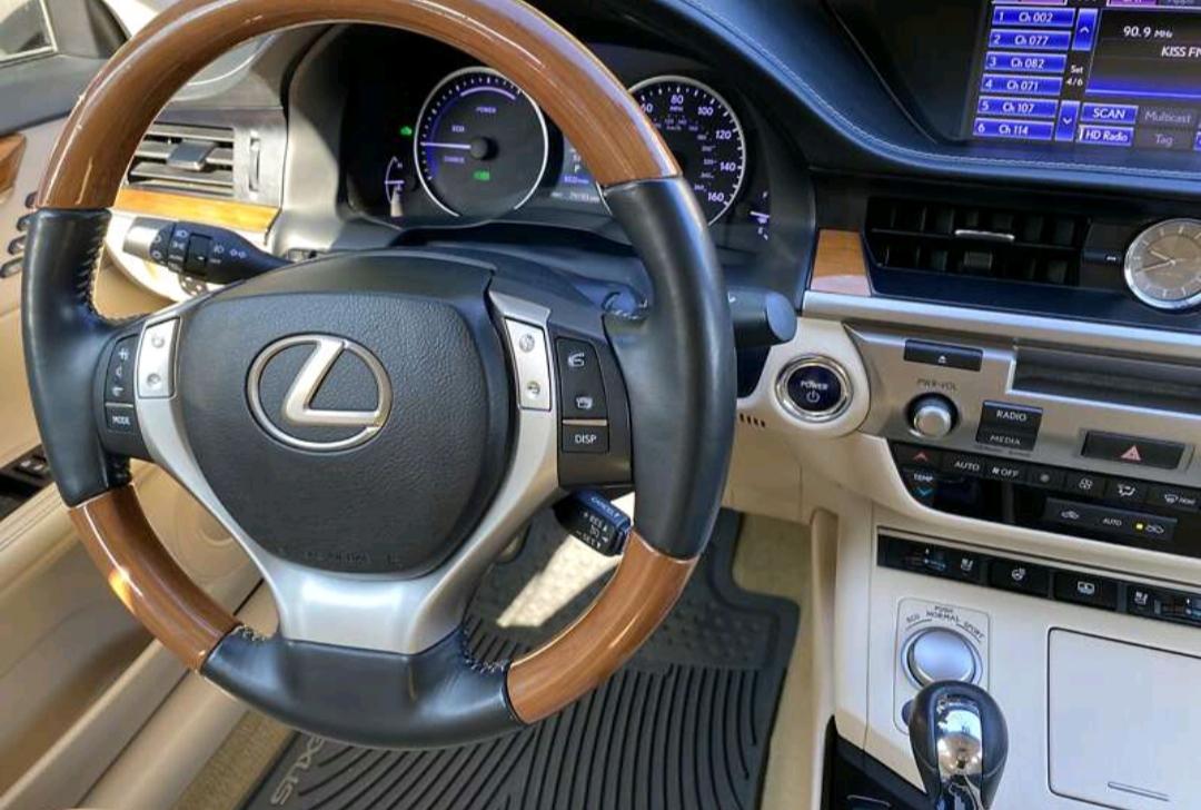 Lexus ES - фото 26