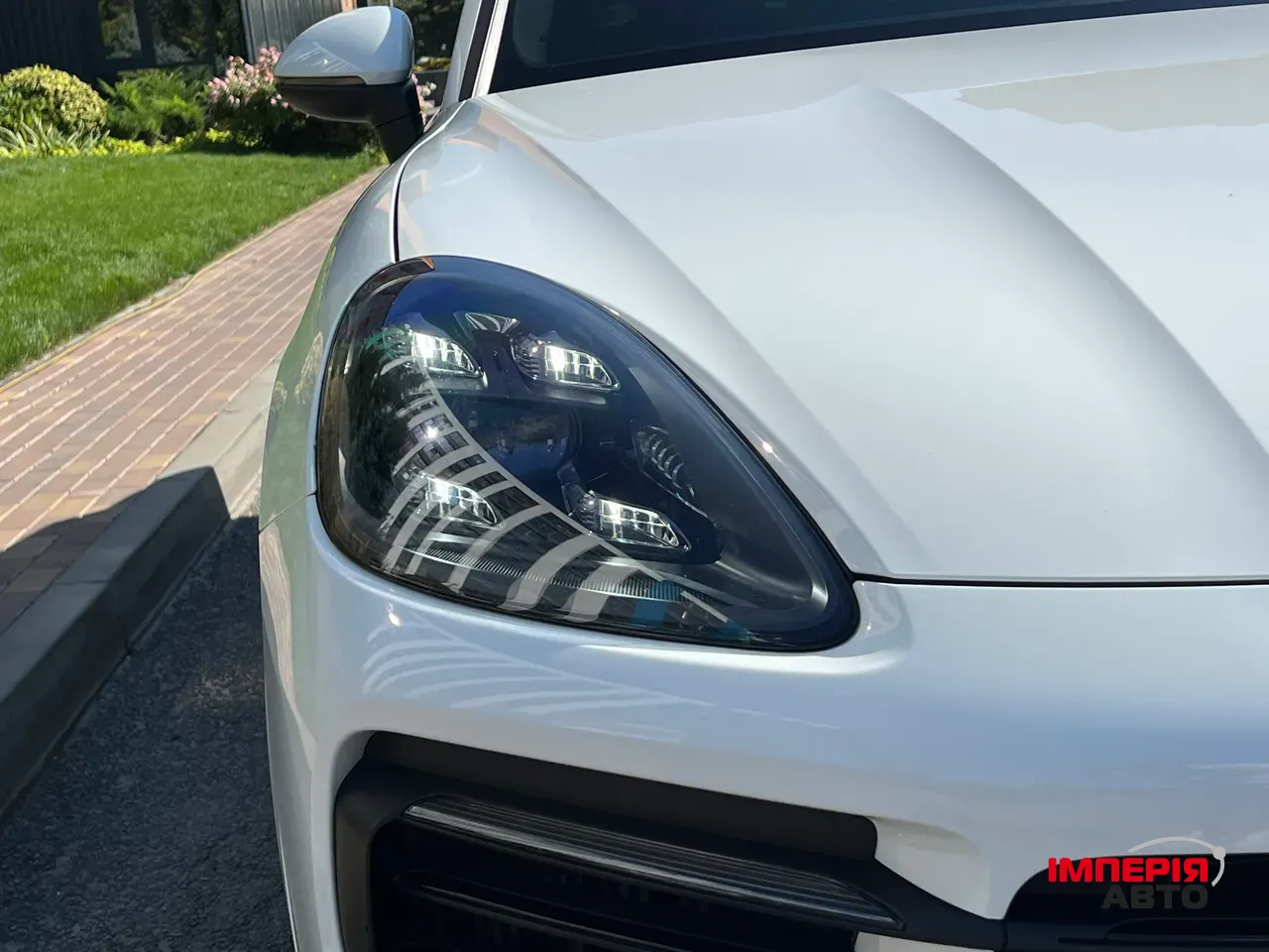 Porsche Cayenne - фото 8