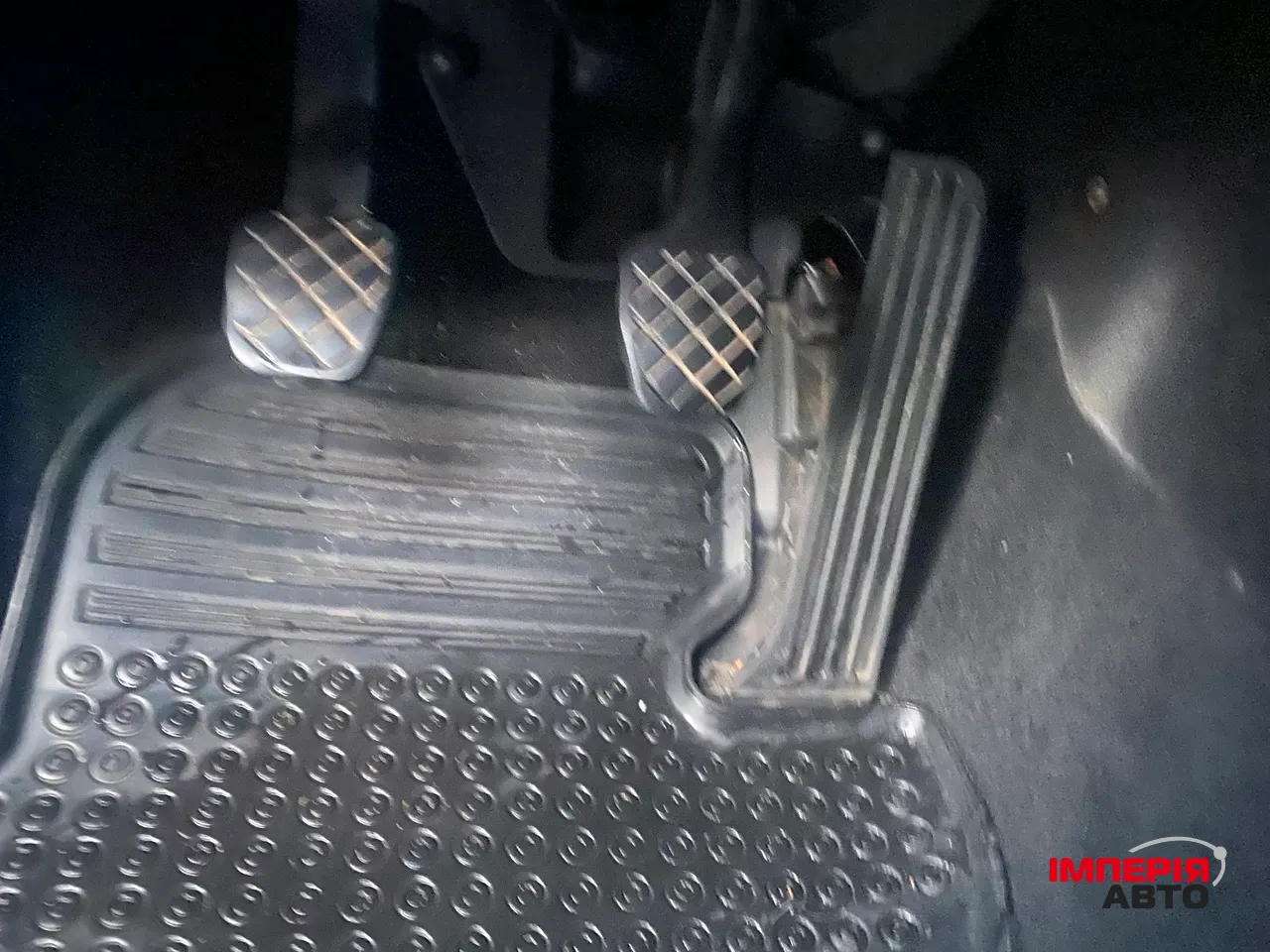 Skoda Octavia - фото 8