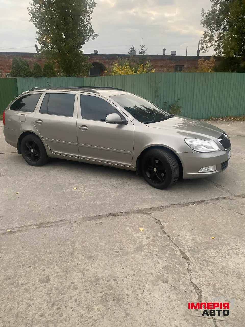 Skoda Octavia - фото 1