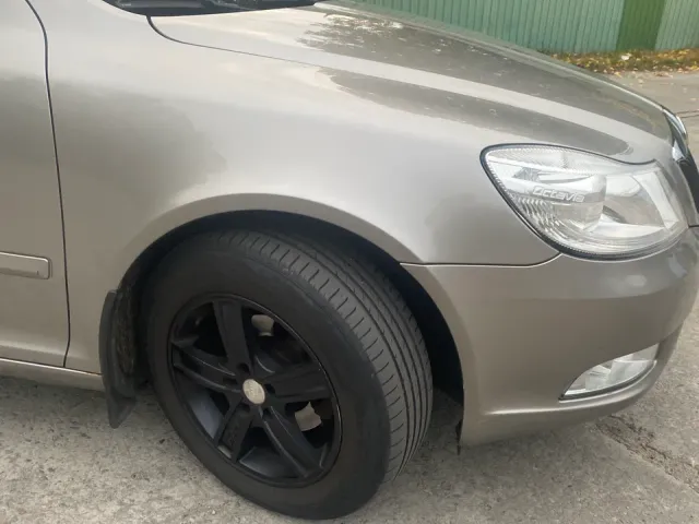 Skoda Octavia - фото 3