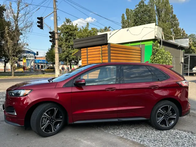 Ford Edge - фото 3