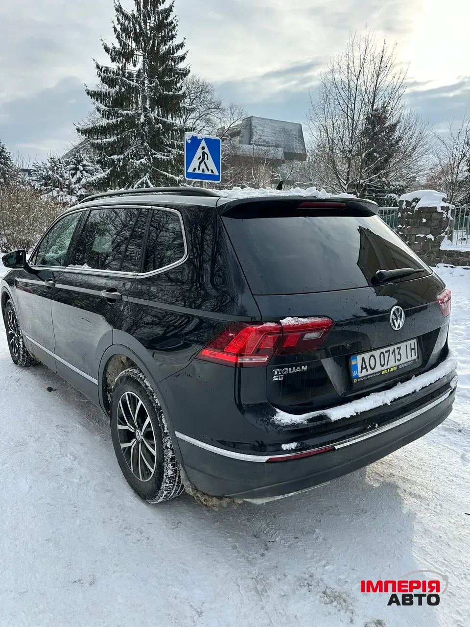 Volkswagen Tiguan - фото 2