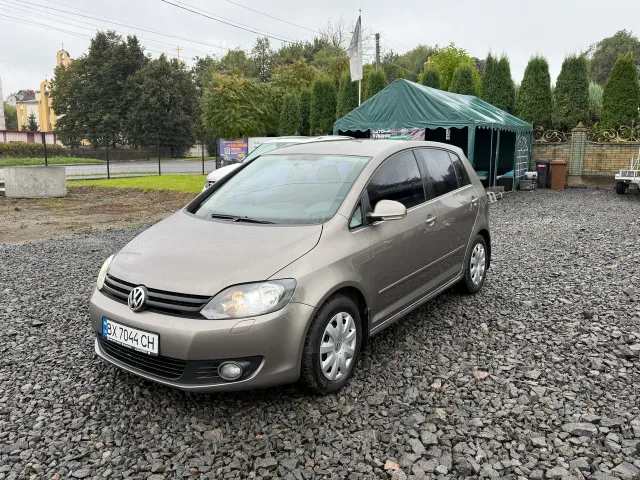 Volkswagen Golf Plus - фото 4