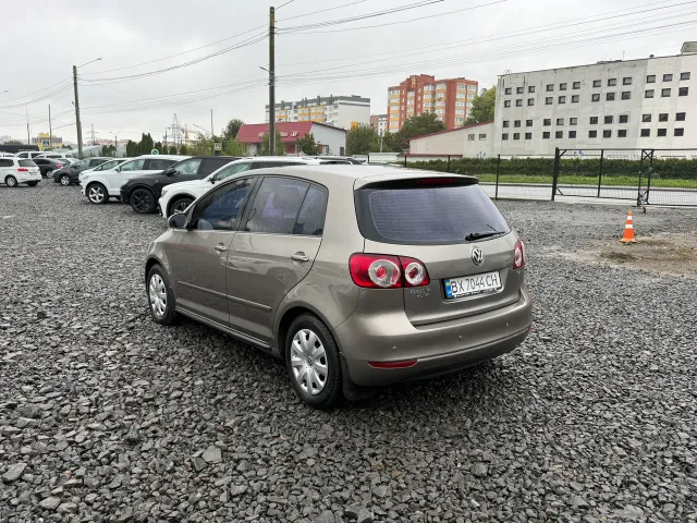 Volkswagen Golf Plus - фото 3