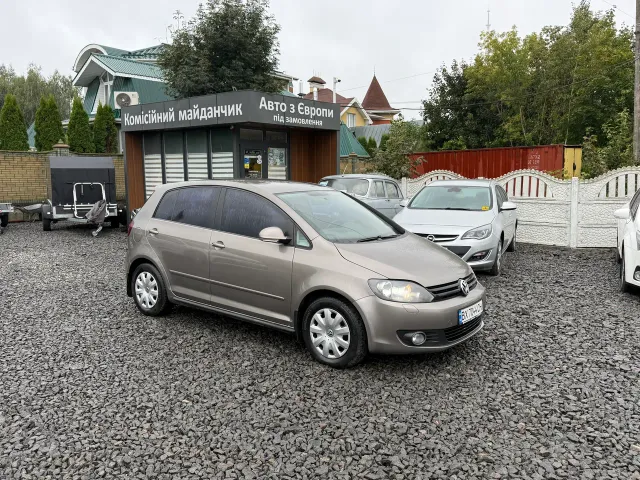 Volkswagen Golf Plus - фото 1