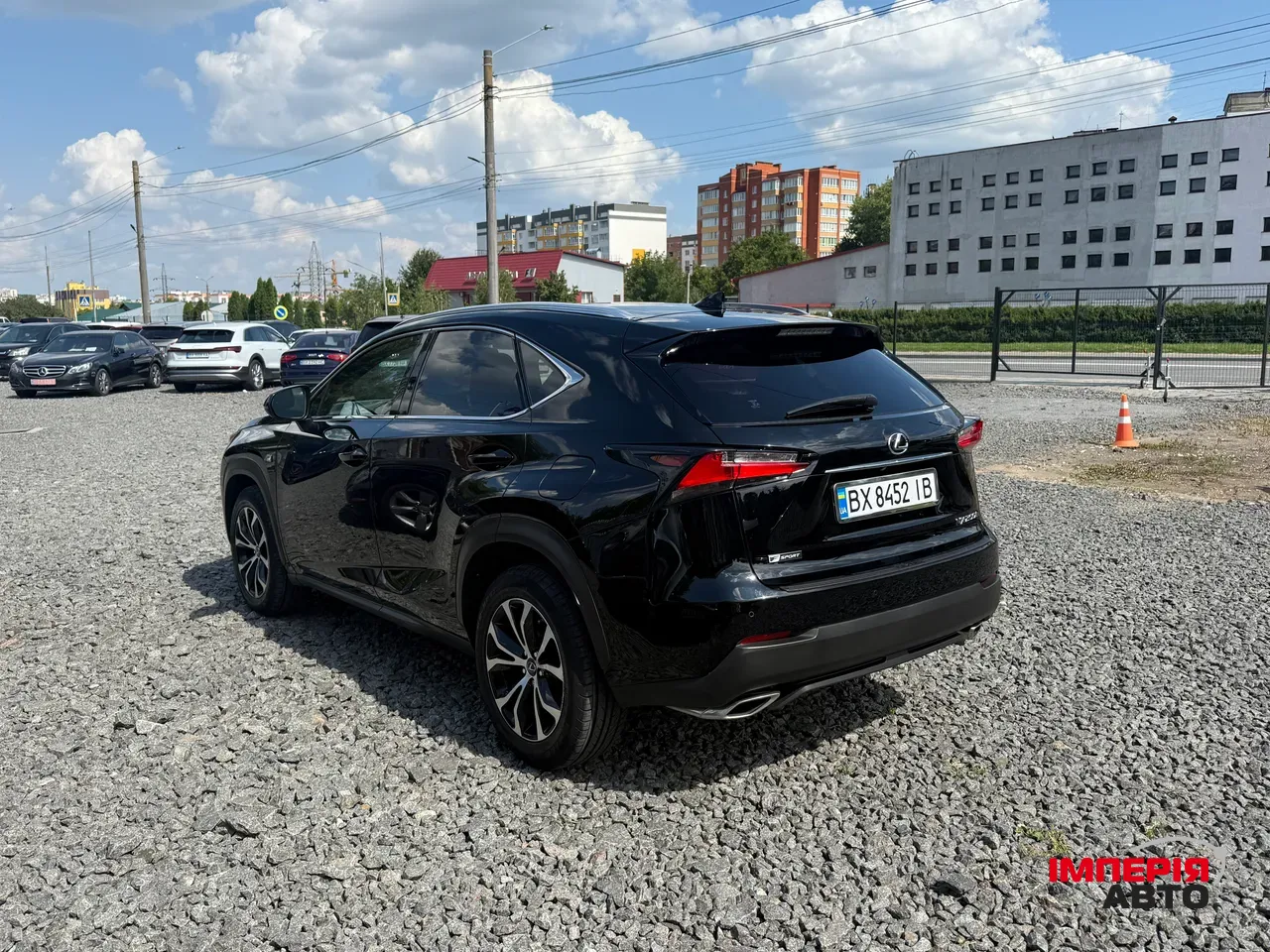 Lexus NX - фото 3