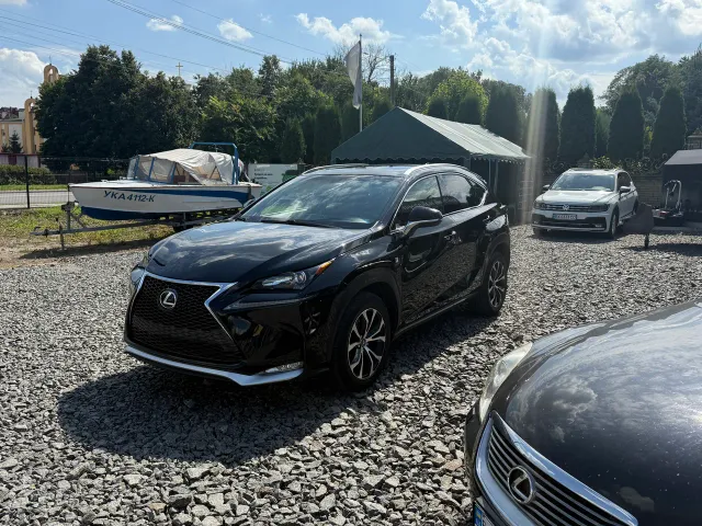 Lexus NX - фото 4