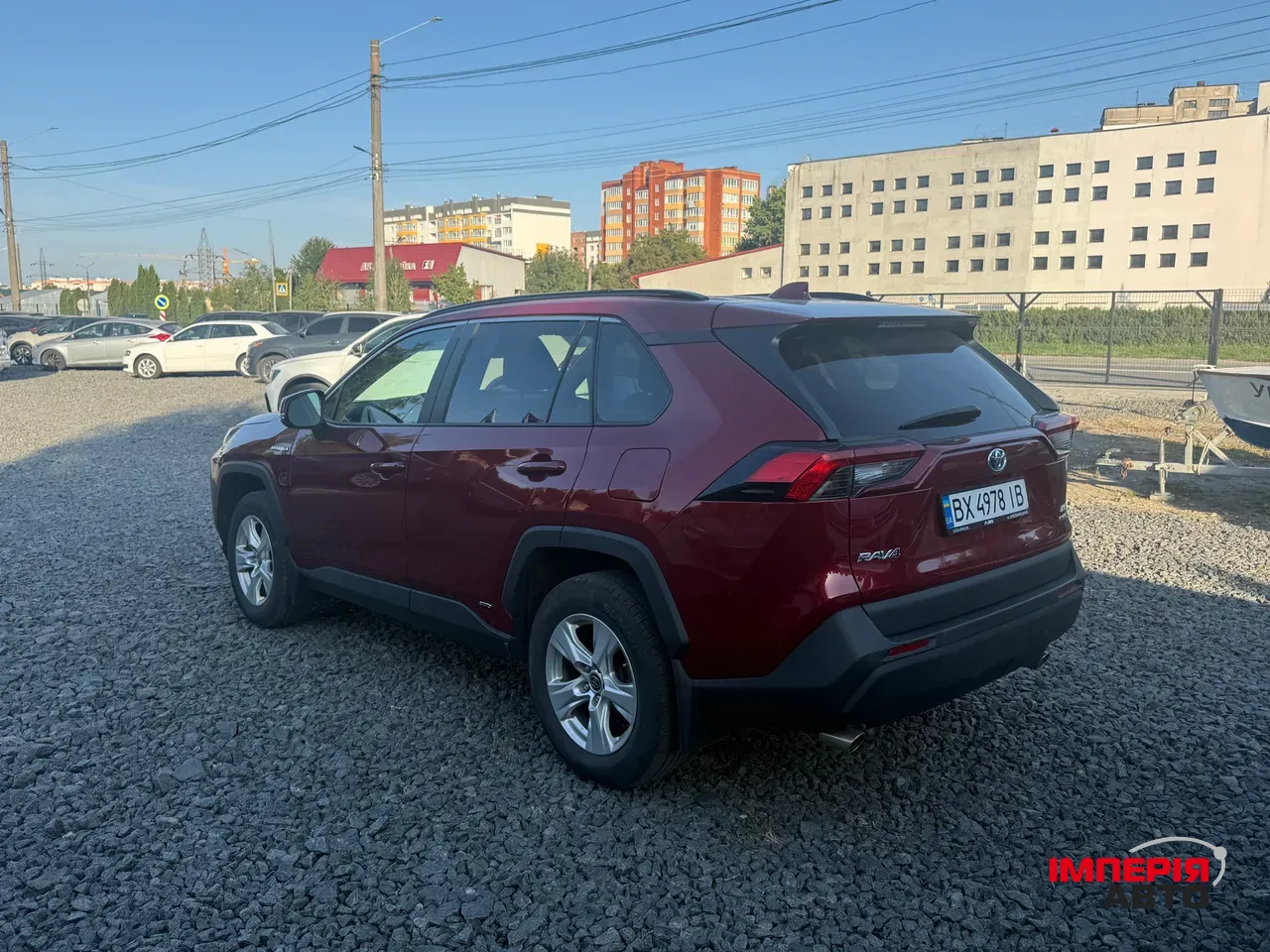 Toyota RAV4 - фото 3