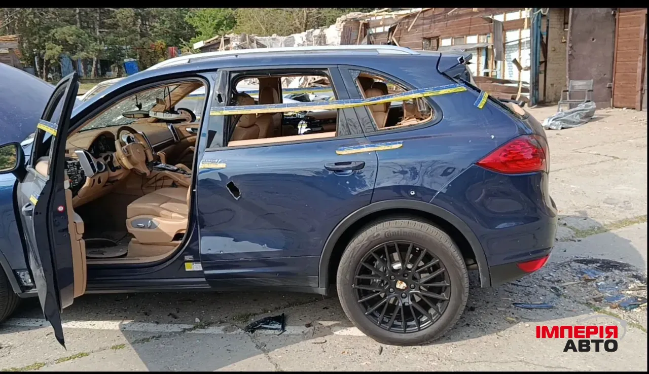 Porsche Cayenne - фото 7