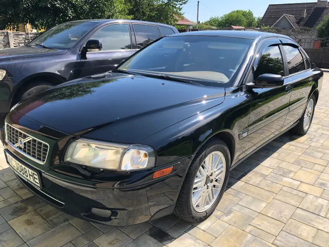 Volvo S80 - фото 3