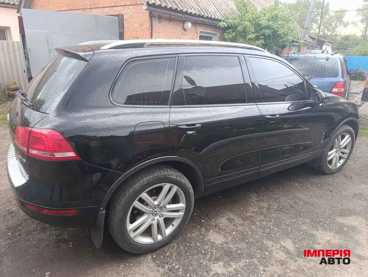 Volkswagen Touareg - фото 14