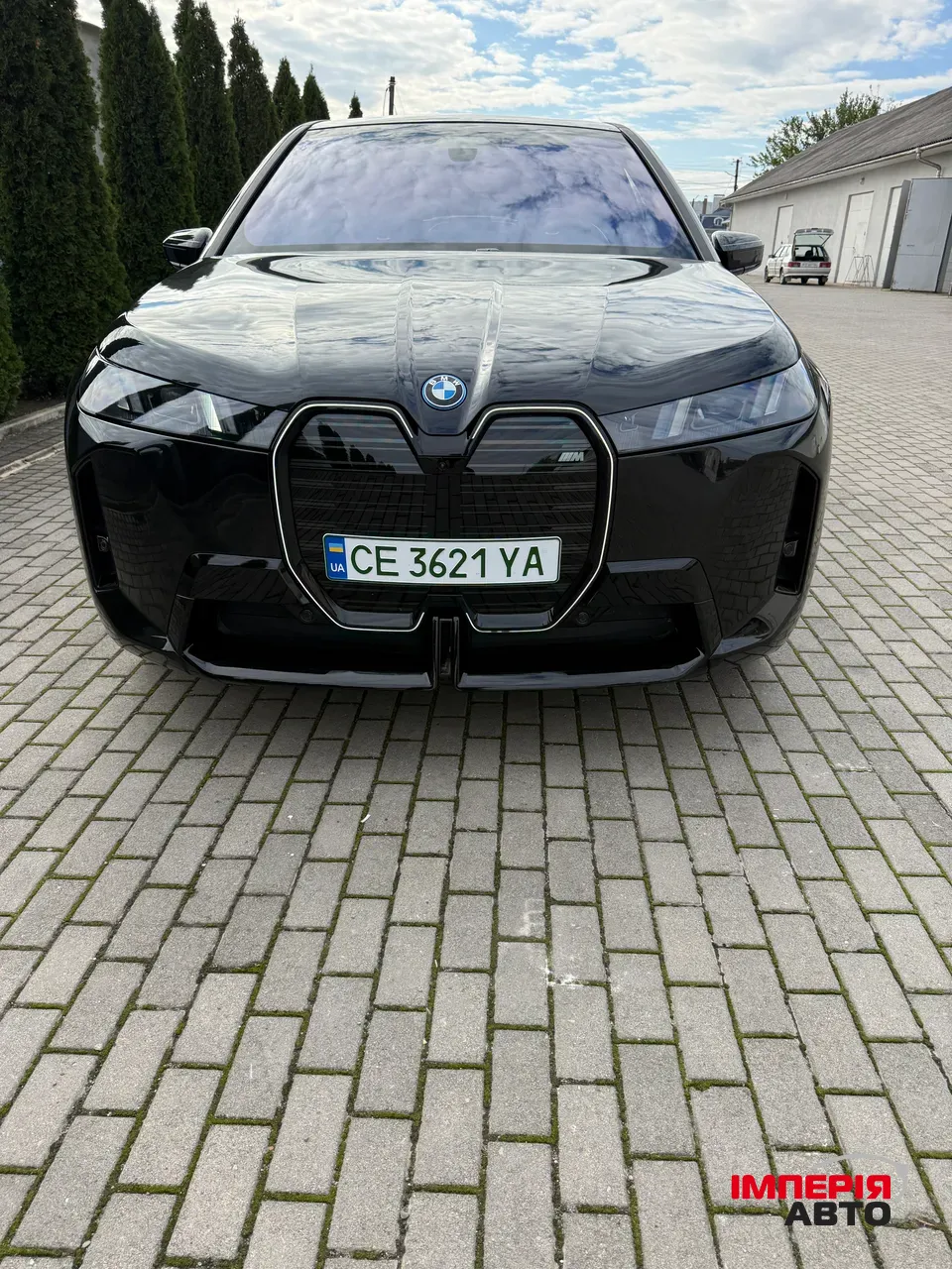 BMW iX - фото 12