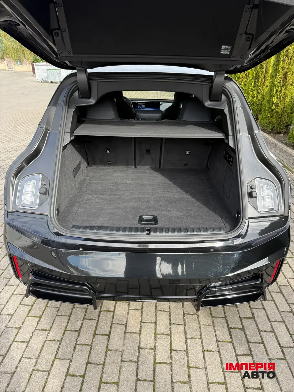 BMW iX - фото 14