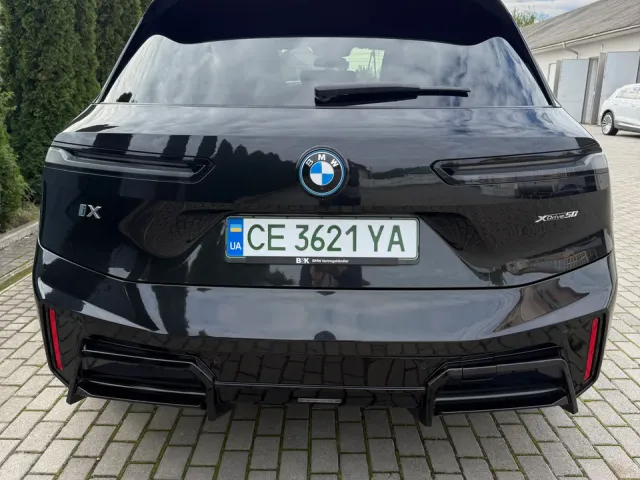BMW iX - фото 5