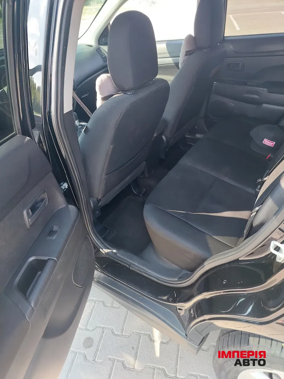 Mitsubishi Outlander Sport - фото 9