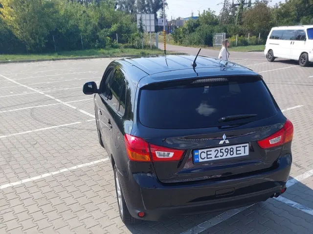 Mitsubishi Outlander Sport - фото 5